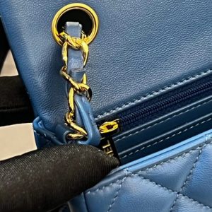 Replica CHANEL Classic Flap 20cm Blue - premium-grade designer purse dupe