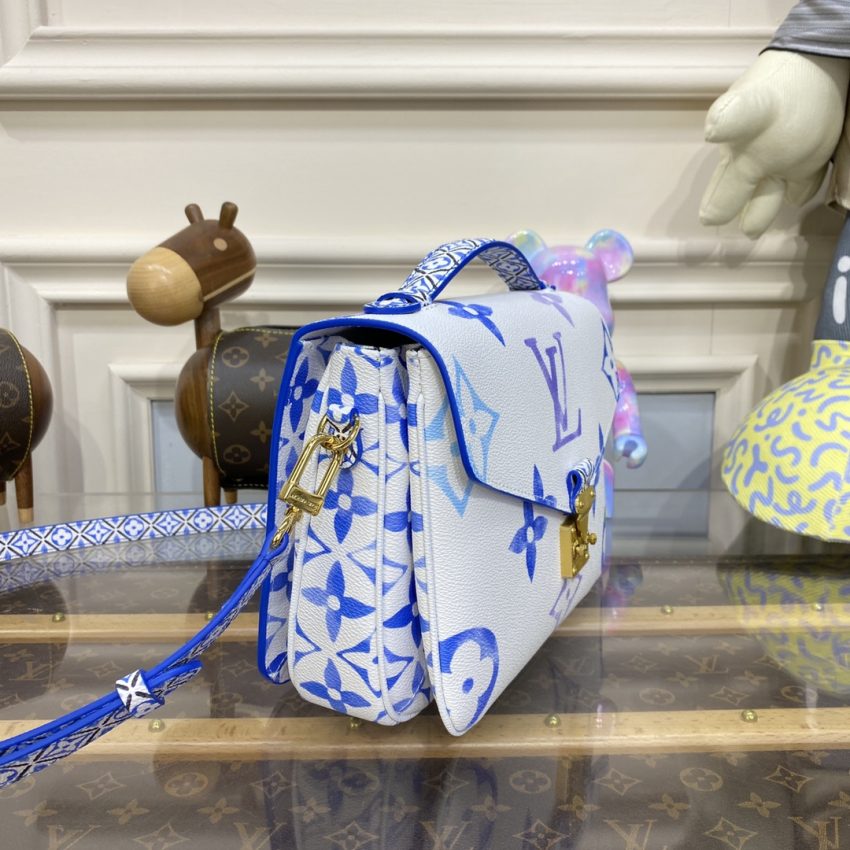 Replica Louis Vuitton Pochette Metis Blue - authentic-look luxury purse replica