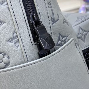 Replica Louis Vuitton Discovery Backpack White - 1:1 designer replica handbag