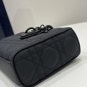 Replica Dior Lady D-Joy Bag Black Matte - best-selling designer handbag dupe