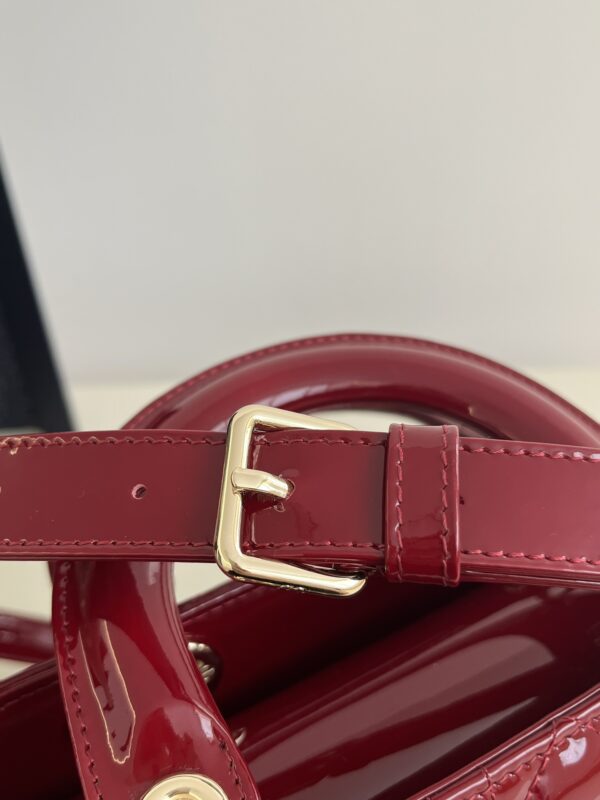 Replica Lady Dior Patent Red - near-authentic luxury replica handbag
