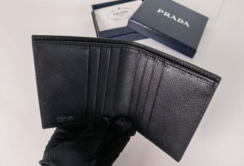 Replica Prada Saffiano Short Wallet - top-rated replica designer bag