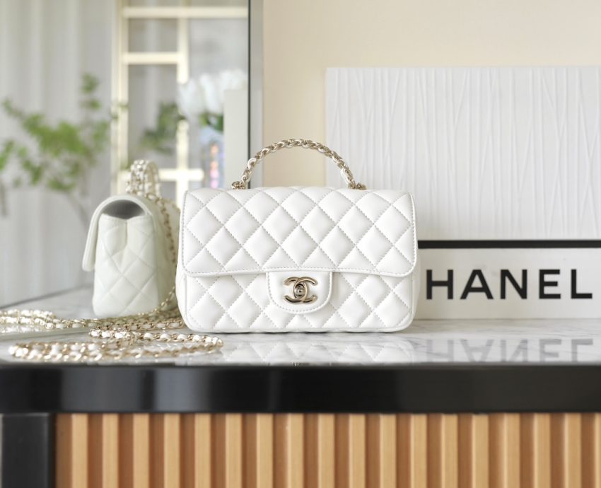 Replica CHANEL CF 20 cm Handle White - high-end fake designer purse