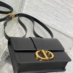 Replica Dior 30 Montaigne Back - premium 1:1 fake handbag model