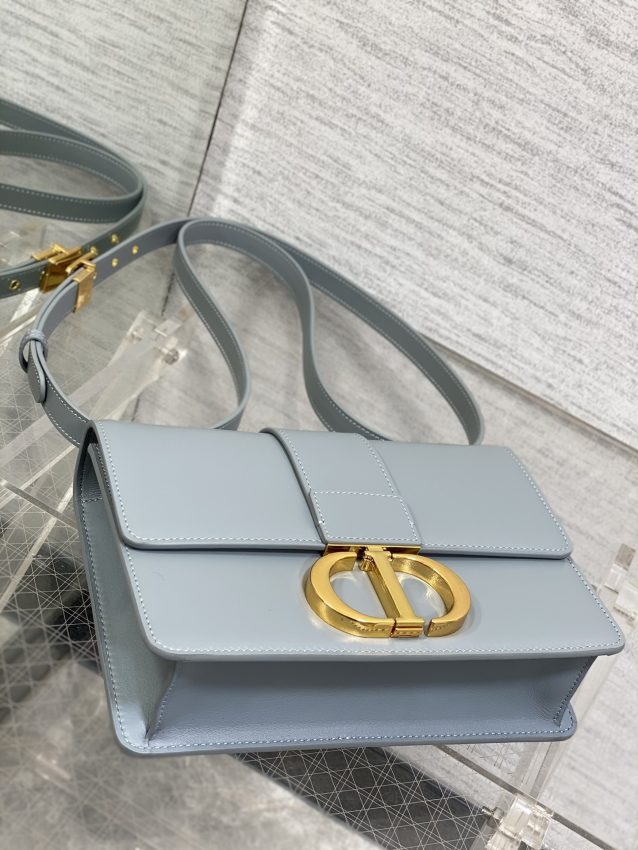 Replica Dior 30 Montaigne Blue - high-accuracy replica luxury purse