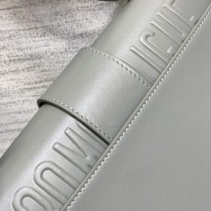 Replica Dior 30 Montaigne Grey - top-tier luxury replica shoulder bag