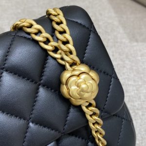 Replica CHANEL Camellia Flap Black - high-quality designer bag clone