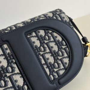 Replica Dior Signature CD - high-quality designer bag clone