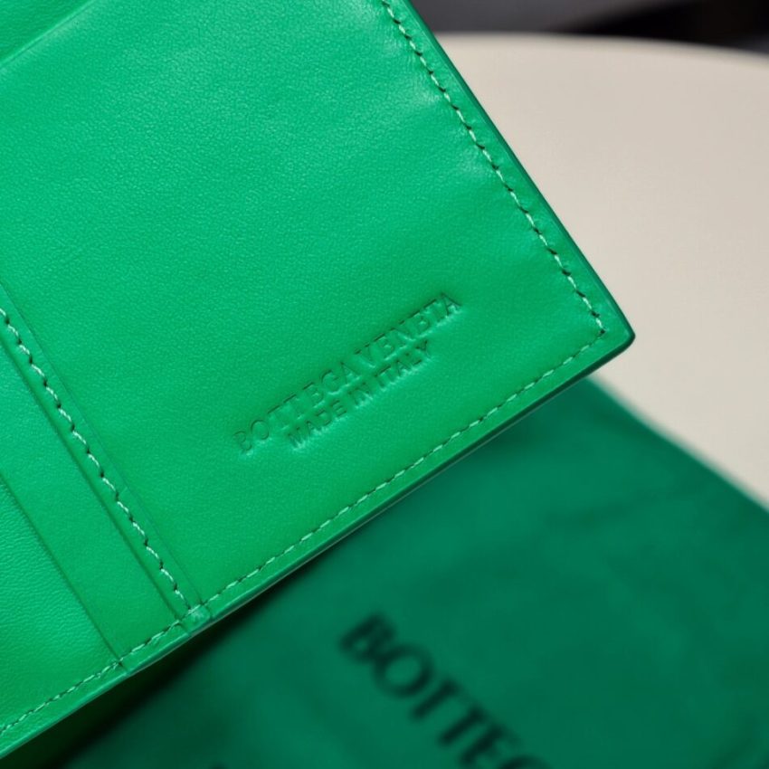 Replica Bottega Veneta Intrecciato Long Wallet - near-authentic luxury replica handbag
