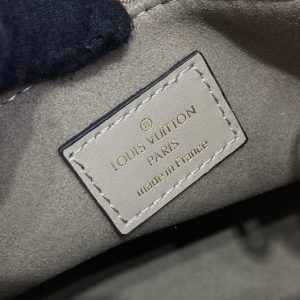 Replica LV OnTheGo PM Beige - ultra-realistic fake designer tote