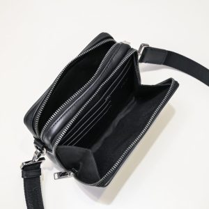 Replica Dior Zipped Pouch Diamond Black - best quality luxury bag dupe
