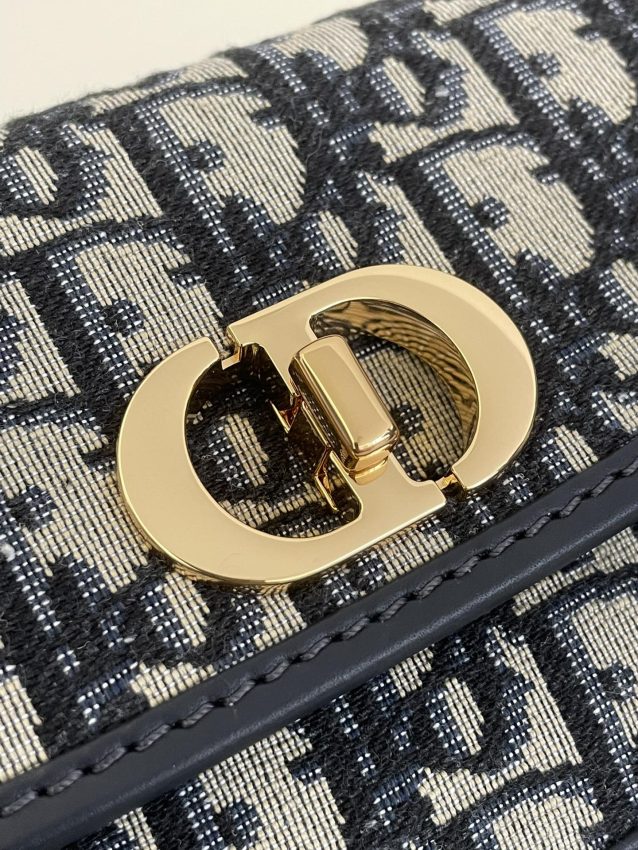 Replica Dior 30 Montaigne Avenue Bag - top-rated replica designer bag