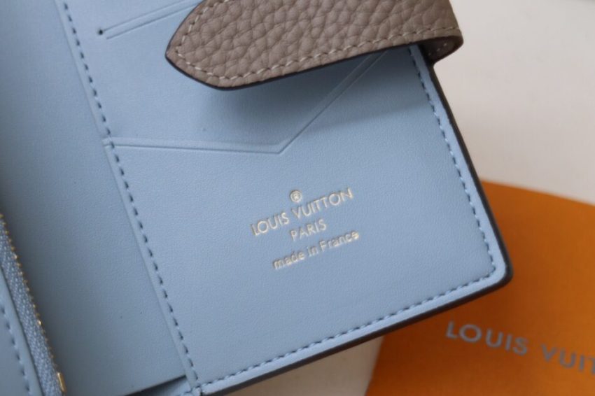 Replica Louis Vuitton Vertical Compact Wallet Beige - realistic designer-inspired fake bag