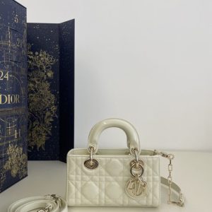 Replica Dior Lady D-Joy Mini Bag White Patent - high-quality designer bag clone