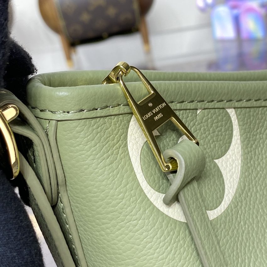 Replica Louis Vuitton Carry All Green - best quality luxury bag dupe