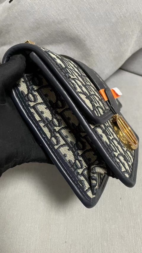 Replica Dior 30 Montaigne Oblique Jacquard - ultra-realistic fake designer tote