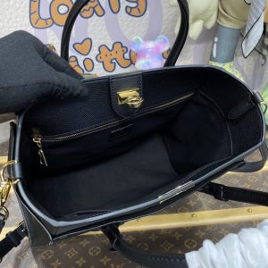 Replica Louis Vuitton On My Side Black - top-tier luxury replica shoulder bag