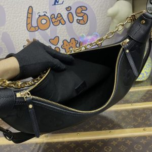 Replica Louis Vuitton Loop Hobo Black - near-authentic luxury replica handbag