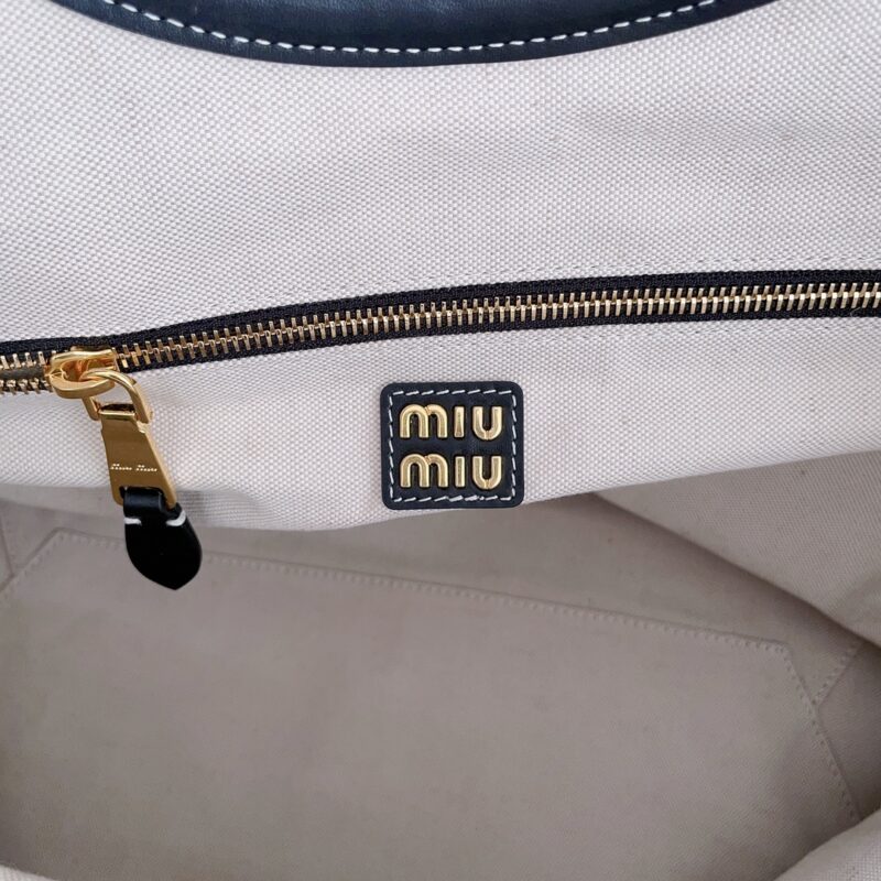 Replica Miu Miu Ivy Tote Black - premium 1:1 fake handbag model