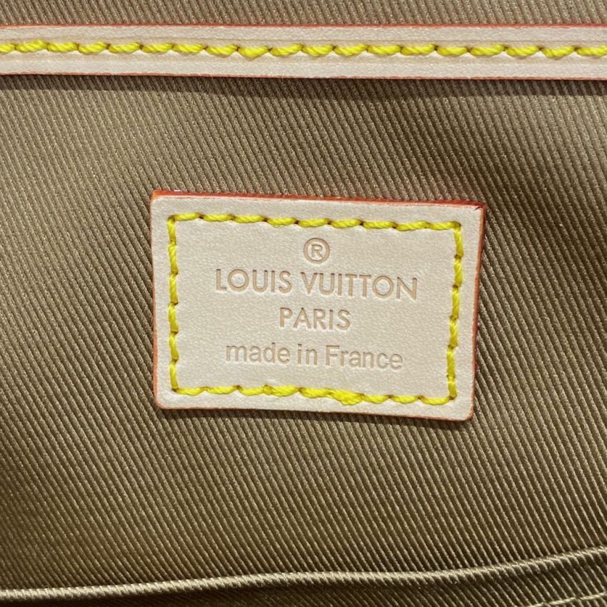 Replica Louis Vuitton Excursion - top-tier luxury replica shoulder bag