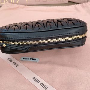 Replica Miu Miu Clutch Black - top-tier luxury replica shoulder bag