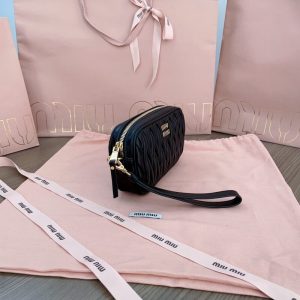 Replica Miu Miu Clutch Black - top-tier luxury replica shoulder bag