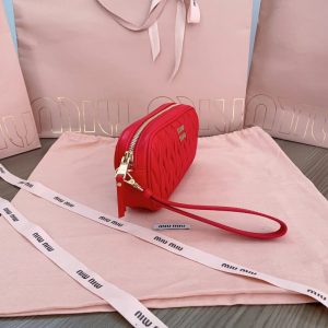 Replica Miu Miu Clutch Red - near-authentic luxury replica handbag