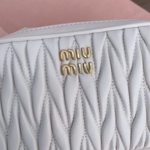 Replica Miu Miu Clutch White - near-authentic luxury replica handbag