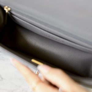 Replica CHANEL CF 20 cm Handle Beige - top-tier luxury replica shoulder bag