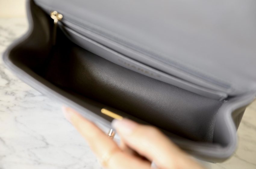 Replica CHANEL CF 20 cm Handle Beige - top-tier luxury replica shoulder bag