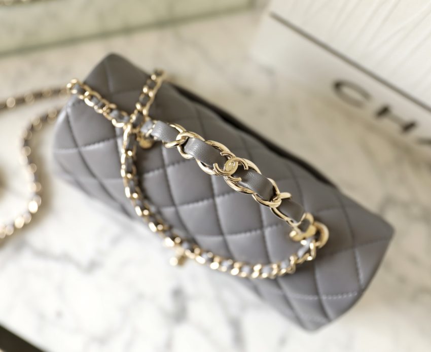 Replica CHANEL CF 20 cm Handle Beige - top-tier luxury replica shoulder bag