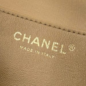 Replica CHANEL 23k Large Caramel - authentic-look luxury purse replica