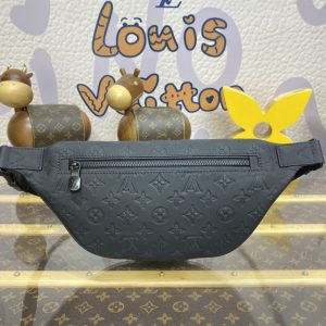Replica Louis Vuitton Bumbag Discovery Black Canvas - best quality luxury bag dupe