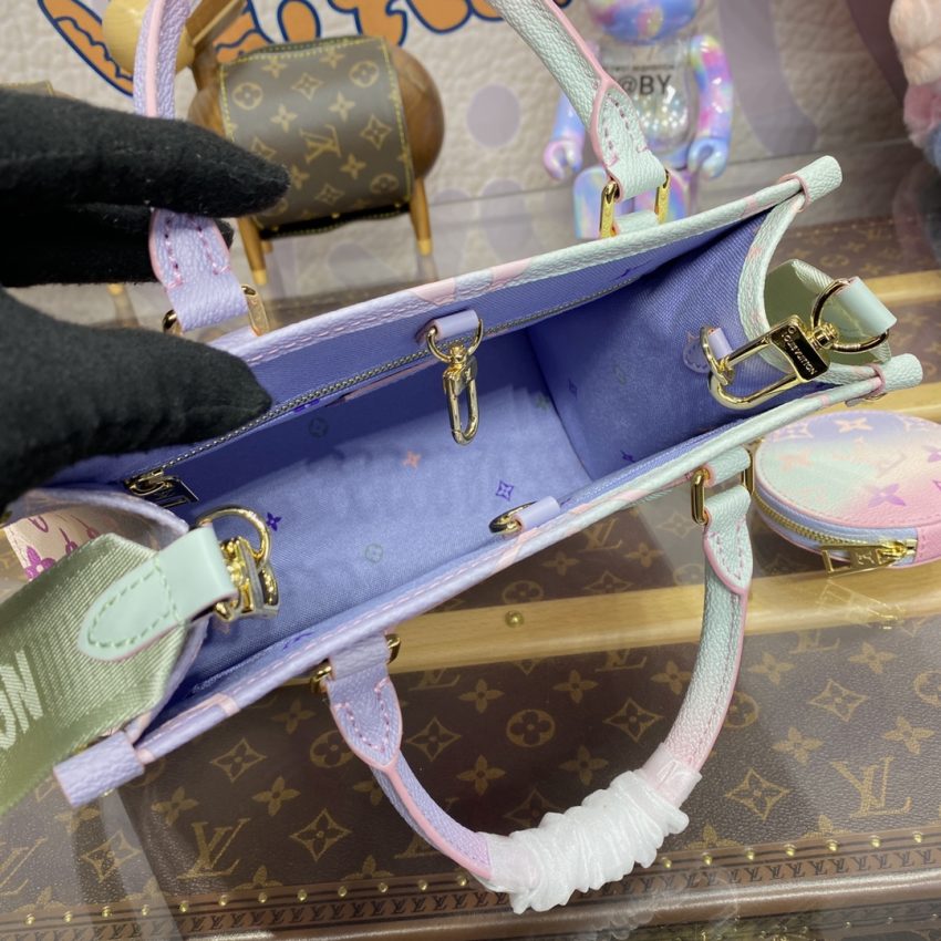 Replica LV OnTheGo Purple - realistic designer-inspired fake bag