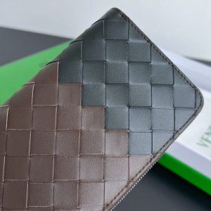 Replica Bottega Veneta Zip Long Wallet Brown&Black - authentic-look luxury purse replica