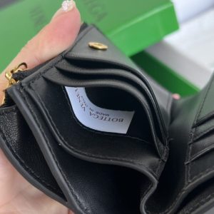 Replica Bottega Veneta Bifold Zipper Wallet - high-quality designer bag clone