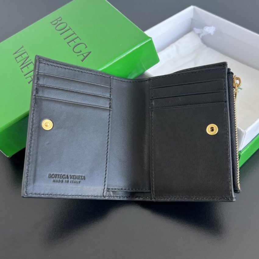 Replica Bottega Veneta Bifold Zipper Wallet - realistic designer-inspired fake bag