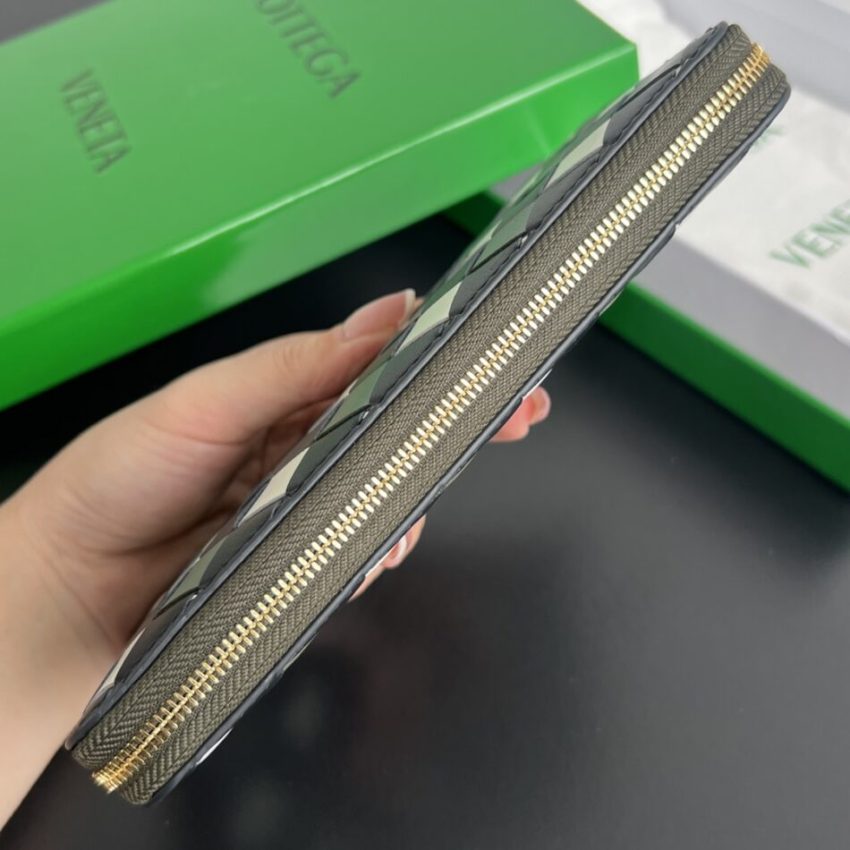 Replica Bottega Veneta Zip Long Wallet Green Grid - high-accuracy replica luxury purse
