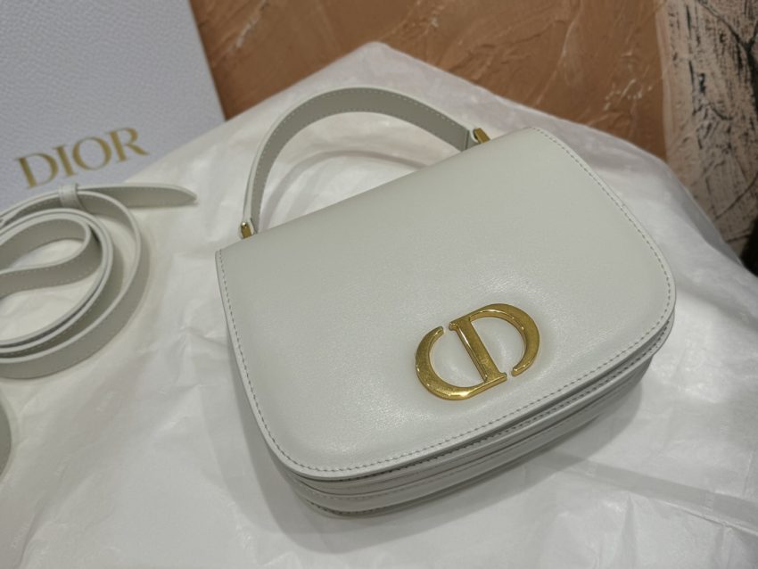 Replica Dior 30 Montaigne Avenue Top Handle White - best-selling designer handbag dupe