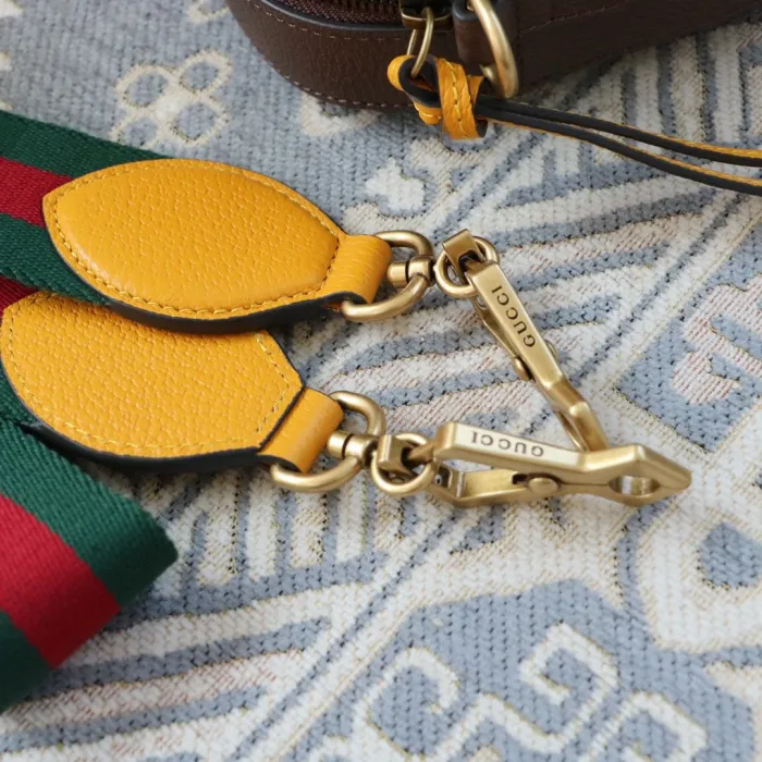 Replica NEO VINTAGE GG SUPREME MESSENGER BAG - best quality luxury bag dupe