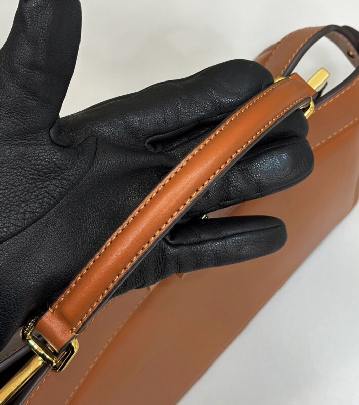 Replica Fendi Peekaboo Large Brown - near-authentic luxury replica handbag