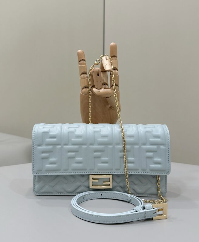 Replica Fendi Baguette Small Sky Blue - authentic-look luxury purse replica
