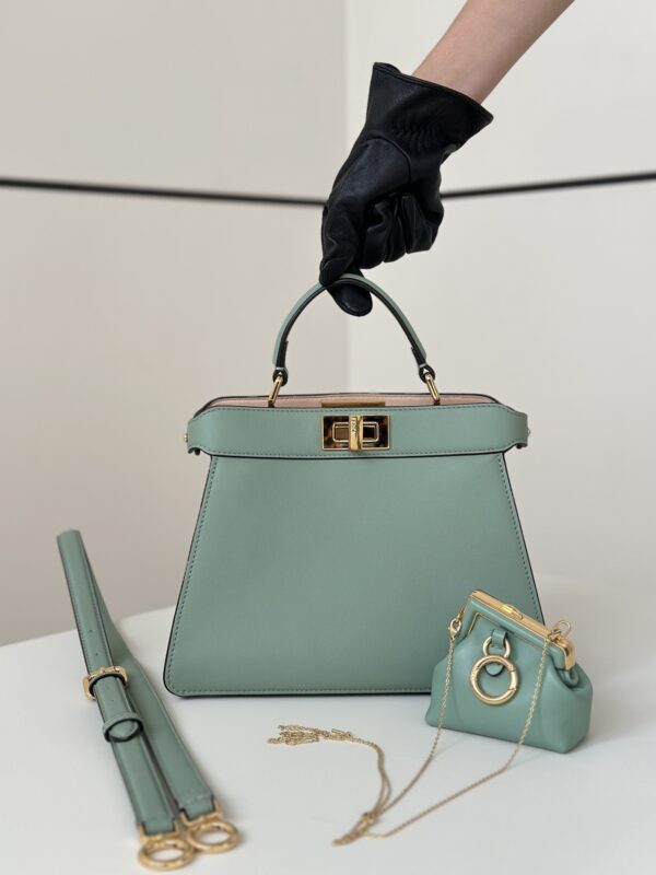 Replica Fendi Peekaboo Medium Light Green - realistic designer-inspired fake bag