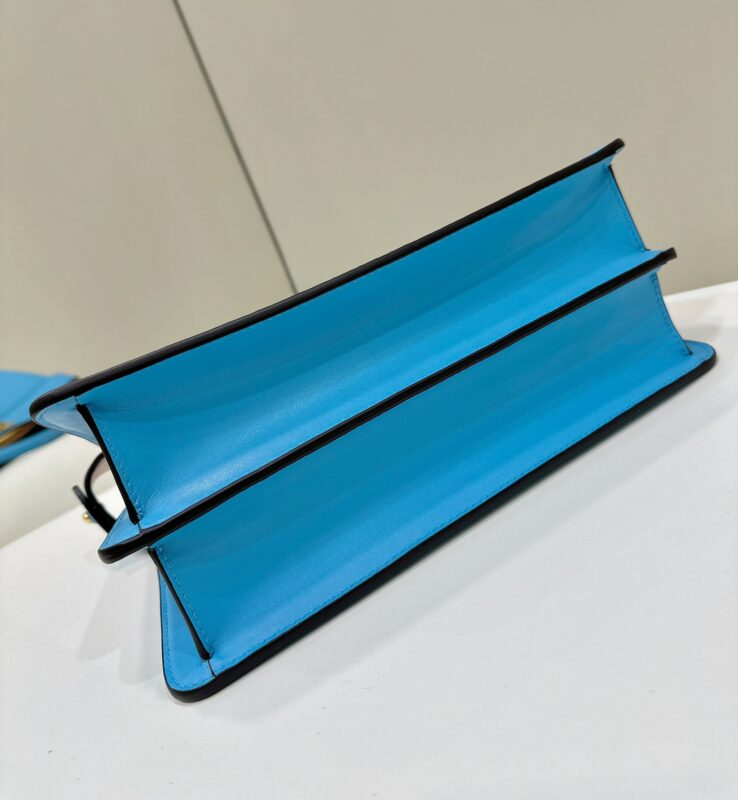 Replica Fendi Peekaboo Large Blue - high-quality designer bag clone