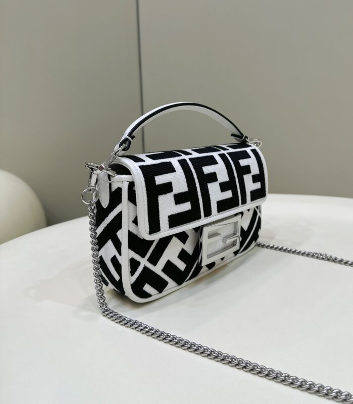 Replica Fendi Baguette Small White - near-authentic luxury replica handbag