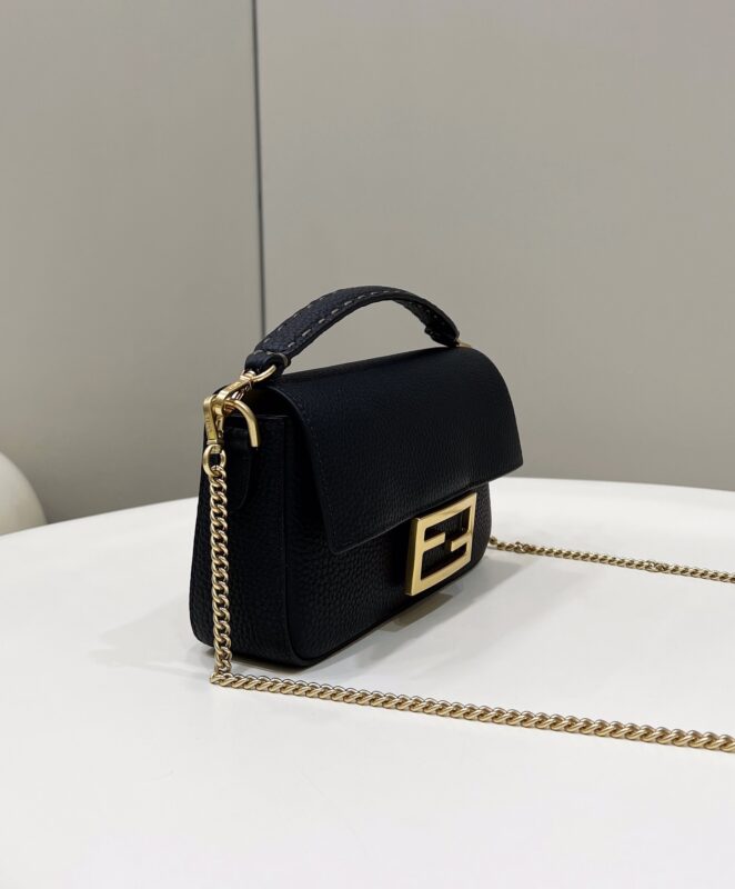 Replica Fendi Baguette Small Black - near-authentic luxury replica handbag