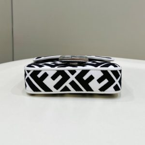 Replica Fendi Baguette Small White - 1:1 designer replica handbag