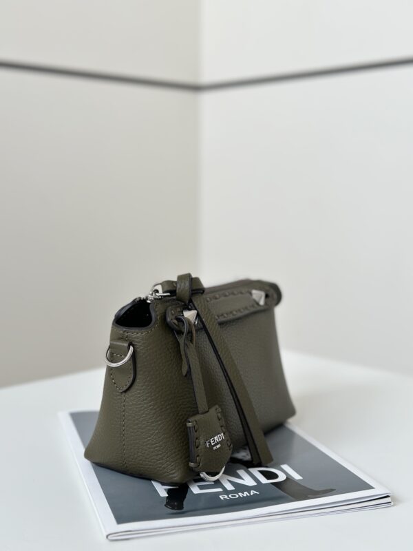 Replica Fendi By The Way Green - top-tier luxury replica shoulder bag
