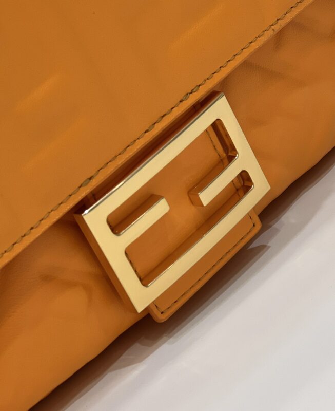 Replica Fendi Baguette Orange - high-quality designer bag clone