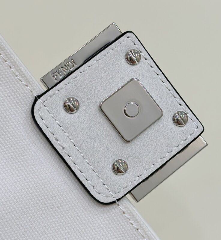 Replica Fendi Baguette Small White - high-end fake designer purse